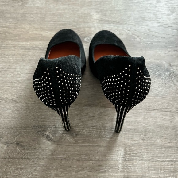 Rebecca Minkoff Azuma Black Suede gold Studded Platform Heels pumps Size 8.5 - Picture 4 of 5